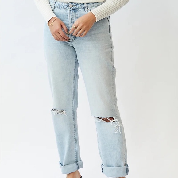 Rolla's Classic Straight Distressed Jeans - Picture 4 of 11